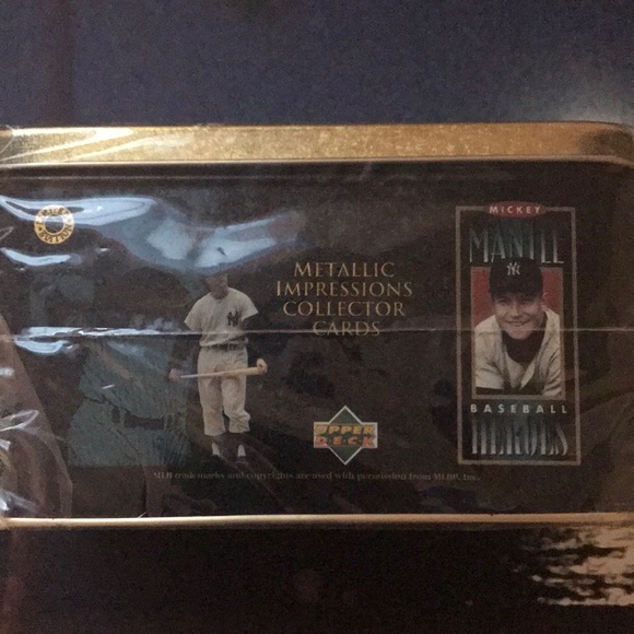 MICKEY MANTLE COLLECTOR CARDS - Picture 2 of 5